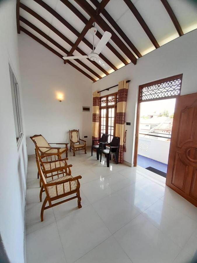 Jasmine Apartments Negombo Luaran gambar