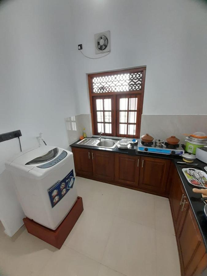 Jasmine Apartments Negombo Luaran gambar