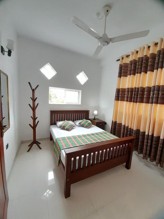 Jasmine Apartments Negombo Luaran gambar