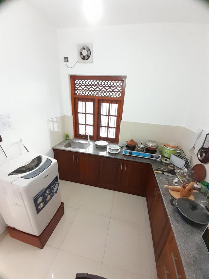 Jasmine Apartments Negombo Luaran gambar