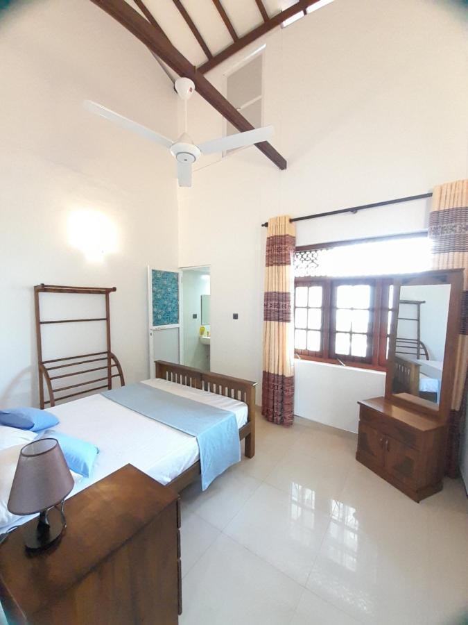 Jasmine Apartments Negombo Luaran gambar