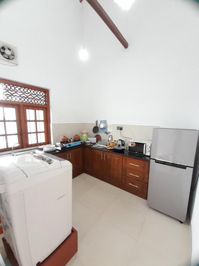 Jasmine Apartments Negombo Luaran gambar