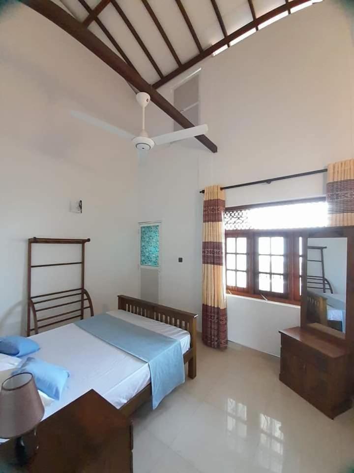 Jasmine Apartments Negombo Luaran gambar