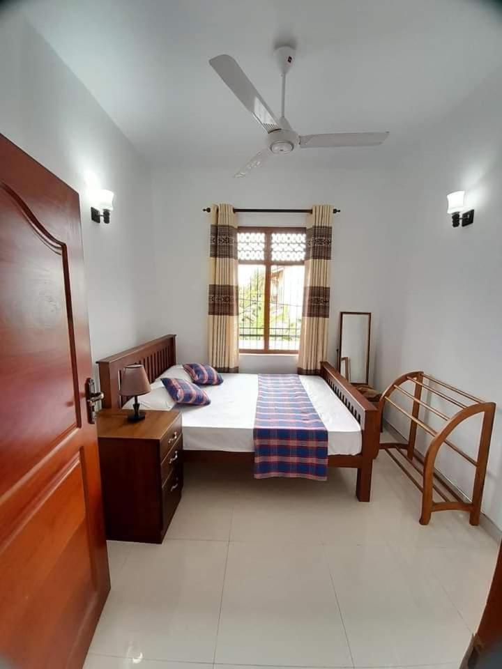 Jasmine Apartments Negombo Luaran gambar