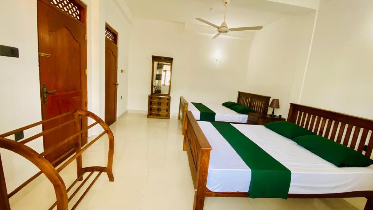 Jasmine Apartments Negombo Bilik gambar